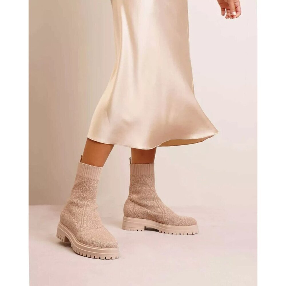 Gianvito Rossi Torrance Bouclé Ankle‎ Sock Boots in Soft Beige Size EU42